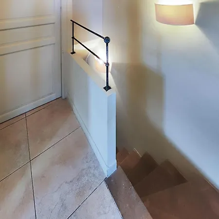 Cozy In Saint-laurent-de-la-ca With Wifi بيت للعطل